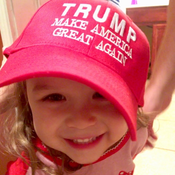 Meet your Posher, Diana - Picture 1 of 2